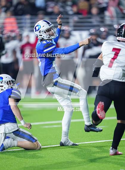 Thumbnail 2 in Decatur vs Wichita Falls (UIL 4A D1 Quarterfinal Playoff) photogallery.