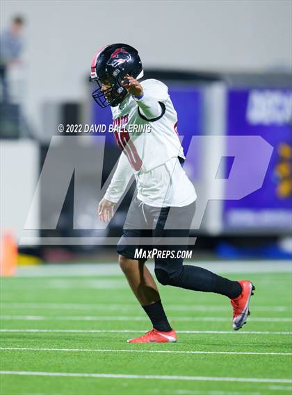 Thumbnail 2 in Decatur vs Wichita Falls (UIL 4A D1 Quarterfinal Playoff) photogallery.