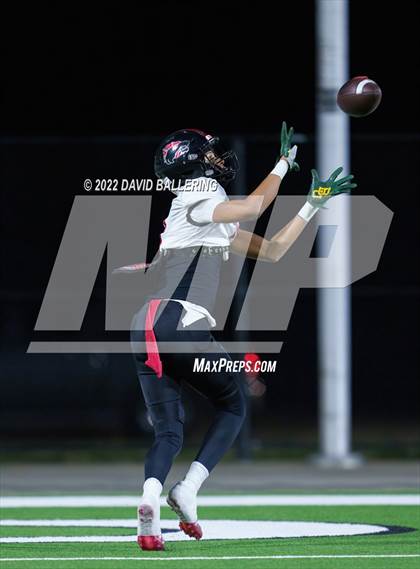 Thumbnail 1 in Decatur vs Wichita Falls (UIL 4A D1 Quarterfinal Playoff) photogallery.