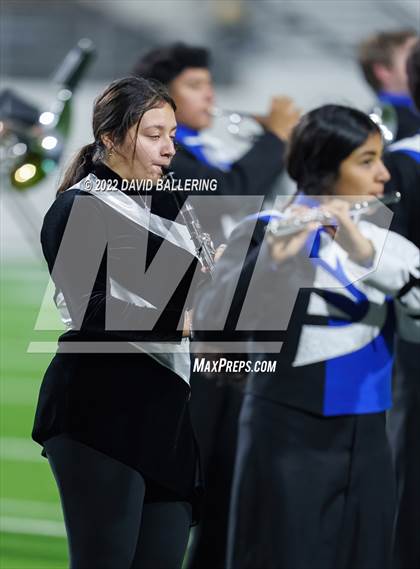 Thumbnail 1 in Decatur vs Wichita Falls (UIL 4A D1 Quarterfinal Playoff) photogallery.