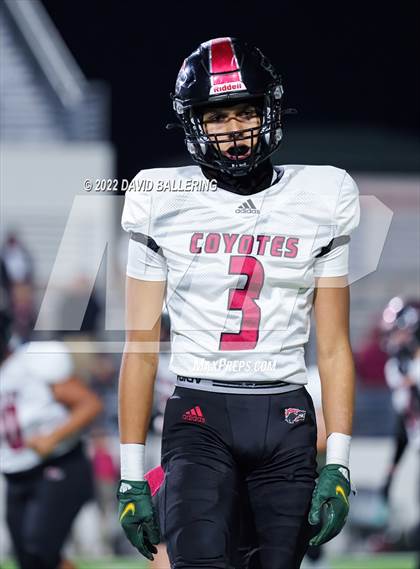 Thumbnail 3 in Decatur vs Wichita Falls (UIL 4A D1 Quarterfinal Playoff) photogallery.