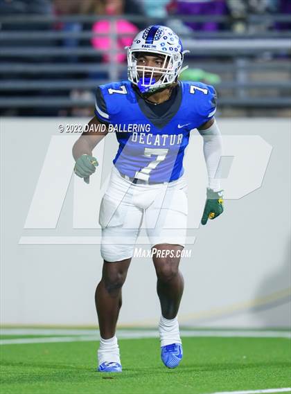 Thumbnail 1 in Decatur vs Wichita Falls (UIL 4A D1 Quarterfinal Playoff) photogallery.