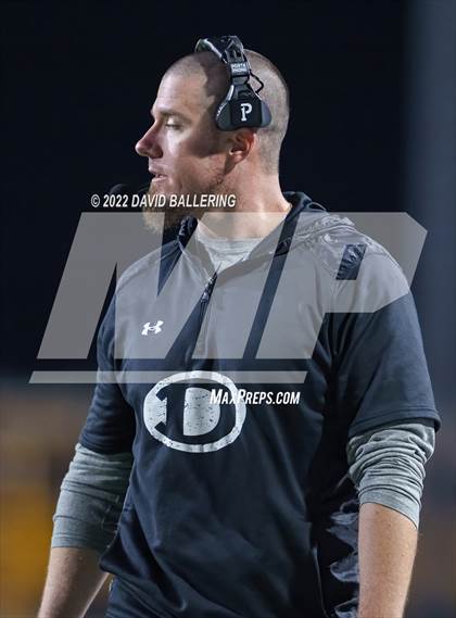 Thumbnail 3 in Decatur vs Wichita Falls (UIL 4A D1 Quarterfinal Playoff) photogallery.
