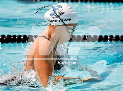 Thumbnail 2 in Wolves Invitational photogallery.