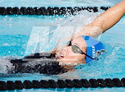 Thumbnail 2 in Wolves Invitational photogallery.