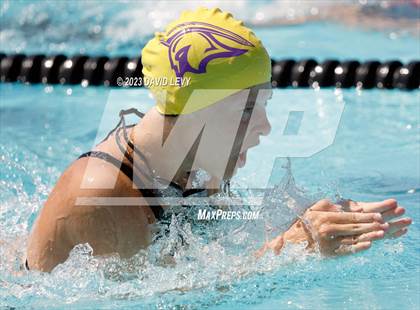 Thumbnail 3 in Wolves Invitational photogallery.