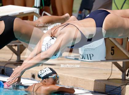 Thumbnail 3 in Wolves Invitational photogallery.