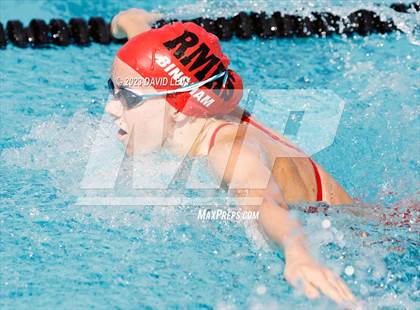 Thumbnail 2 in Wolves Invitational photogallery.