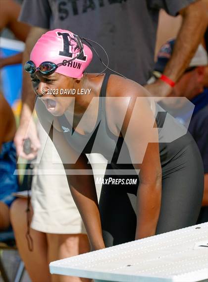Thumbnail 3 in Wolves Invitational photogallery.