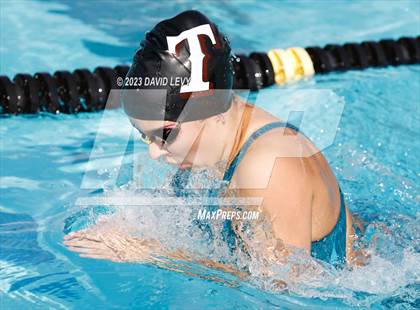 Thumbnail 2 in Wolves Invitational photogallery.