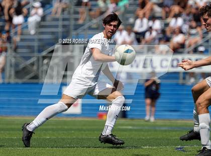 Thumbnail 2 in Vandegrift vs. Mesquite (UIL 6A Soccer Division II Final) photogallery.