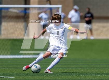 Thumbnail 1 in Vandegrift vs. Mesquite (UIL 6A Soccer Division II Final) photogallery.