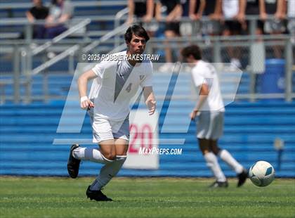 Thumbnail 1 in Vandegrift vs. Mesquite (UIL 6A Soccer Division II Final) photogallery.