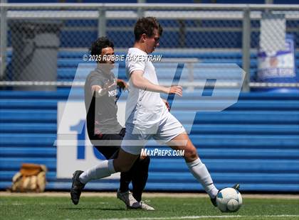 Thumbnail 3 in Vandegrift vs. Mesquite (UIL 6A Soccer Division II Final) photogallery.