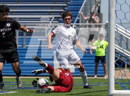 Thumbnail 1 in Vandegrift vs. Mesquite (UIL 6A Soccer Division II Final) photogallery.