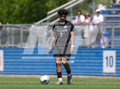 Thumbnail 3 in Vandegrift vs. Mesquite (UIL 6A Soccer Division II Final) photogallery.