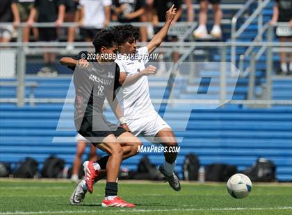 Thumbnail 3 in Vandegrift vs. Mesquite (UIL 6A Soccer Division II Final) photogallery.