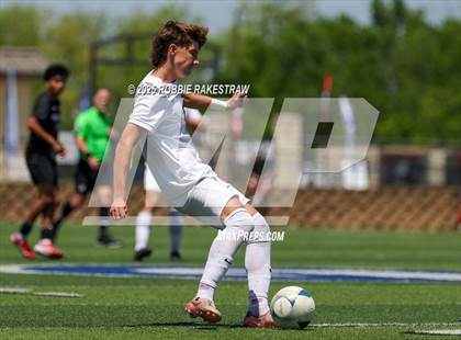 Thumbnail 3 in Vandegrift vs. Mesquite (UIL 6A Soccer Division II Final) photogallery.