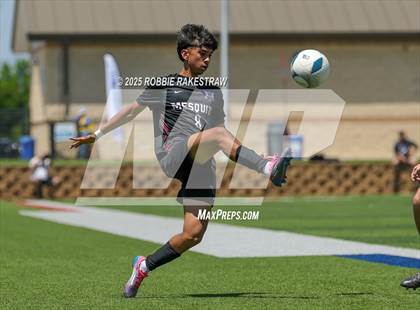 Thumbnail 2 in Vandegrift vs. Mesquite (UIL 6A Soccer Division II Final) photogallery.