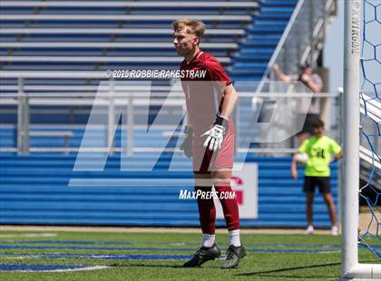 Thumbnail 3 in Vandegrift vs. Mesquite (UIL 6A Soccer Division II Final) photogallery.