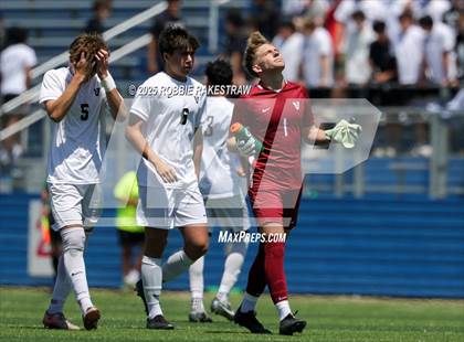 Thumbnail 3 in Vandegrift vs. Mesquite (UIL 6A Soccer Division II Final) photogallery.