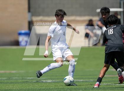 Thumbnail 2 in Vandegrift vs. Mesquite (UIL 6A Soccer Division II Final) photogallery.