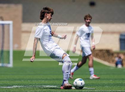 Thumbnail 2 in Vandegrift vs. Mesquite (UIL 6A Soccer Division II Final) photogallery.