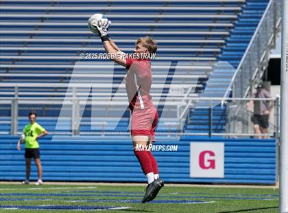 Thumbnail 2 in Vandegrift vs. Mesquite (UIL 6A Soccer Division II Final) photogallery.