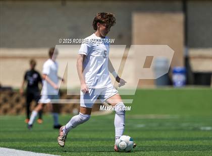 Thumbnail 3 in Vandegrift vs. Mesquite (UIL 6A Soccer Division II Final) photogallery.