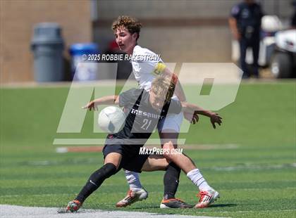 Thumbnail 2 in Vandegrift vs. Mesquite (UIL 6A Soccer Division II Final) photogallery.