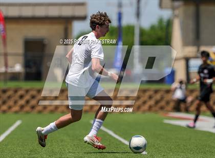 Thumbnail 2 in Vandegrift vs. Mesquite (UIL 6A Soccer Division II Final) photogallery.