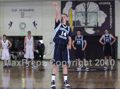 Thumbnail 3 in Crescenta Valley @ Hoover photogallery.