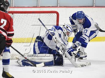 Thumbnail 1 in New Canaan vs. Darien (FCIAC Semifinal) photogallery.