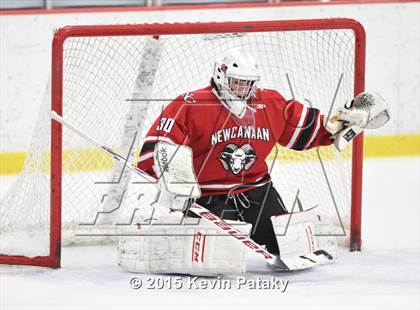 Thumbnail 1 in New Canaan vs. Darien (FCIAC Semifinal) photogallery.