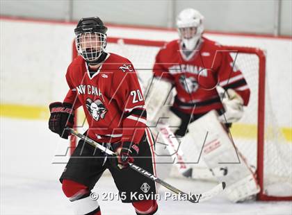 Thumbnail 3 in New Canaan vs. Darien (FCIAC Semifinal) photogallery.