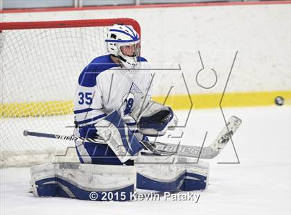 Thumbnail 1 in New Canaan vs. Darien (FCIAC Semifinal) photogallery.