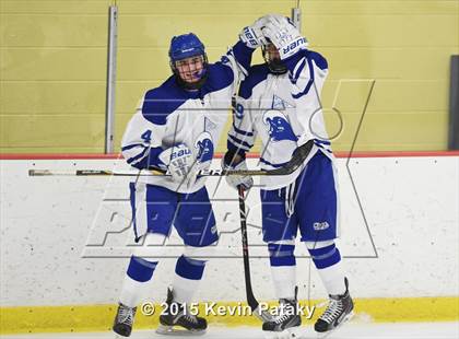 Thumbnail 3 in New Canaan vs. Darien (FCIAC Semifinal) photogallery.