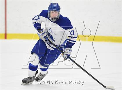 Thumbnail 1 in New Canaan vs. Darien (FCIAC Semifinal) photogallery.
