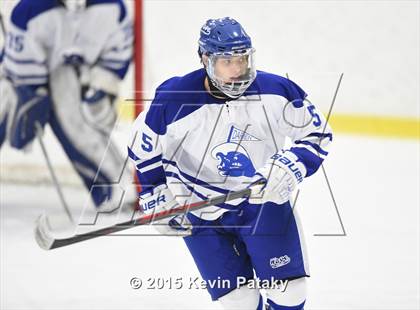 Thumbnail 3 in New Canaan vs. Darien (FCIAC Semifinal) photogallery.