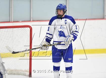 Thumbnail 1 in New Canaan vs. Darien (FCIAC Semifinal) photogallery.