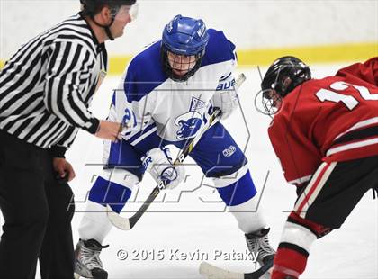 Thumbnail 3 in New Canaan vs. Darien (FCIAC Semifinal) photogallery.