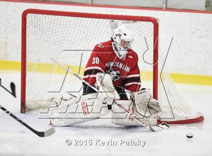 Thumbnail 1 in New Canaan vs. Darien (FCIAC Semifinal) photogallery.