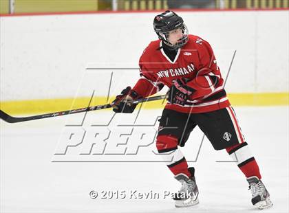 Thumbnail 2 in New Canaan vs. Darien (FCIAC Semifinal) photogallery.