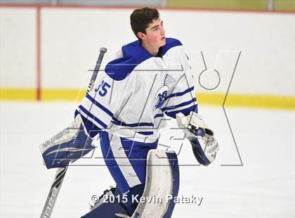 Thumbnail 2 in New Canaan vs. Darien (FCIAC Semifinal) photogallery.