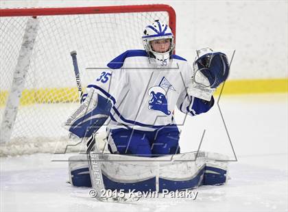 Thumbnail 1 in New Canaan vs. Darien (FCIAC Semifinal) photogallery.