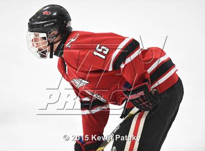 Thumbnail 3 in New Canaan vs. Darien (FCIAC Semifinal) photogallery.