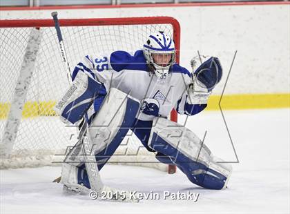 Thumbnail 1 in New Canaan vs. Darien (FCIAC Semifinal) photogallery.