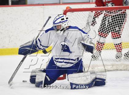 Thumbnail 2 in New Canaan vs. Darien (FCIAC Semifinal) photogallery.