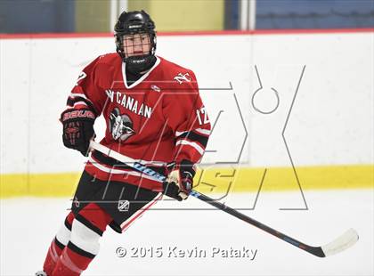 Thumbnail 3 in New Canaan vs. Darien (FCIAC Semifinal) photogallery.