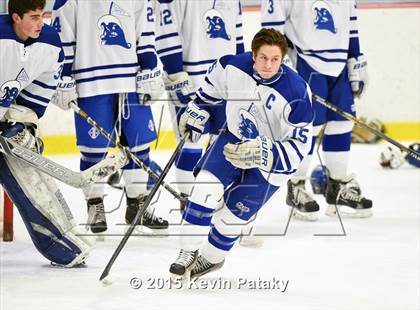 Thumbnail 2 in New Canaan vs. Darien (FCIAC Semifinal) photogallery.